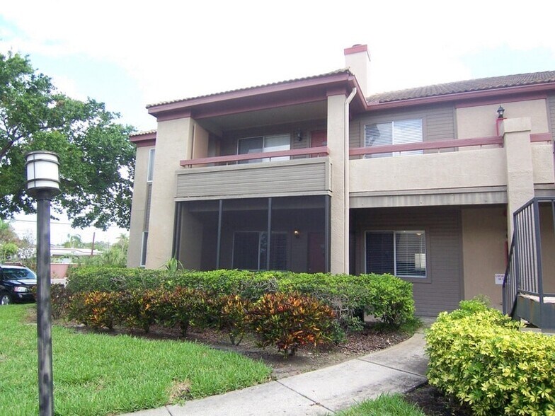 Building Photo - 1 Bed/1 Bath - Unit 2104