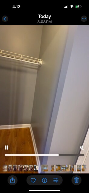 Building Photo - 647 N Hamlin Ave