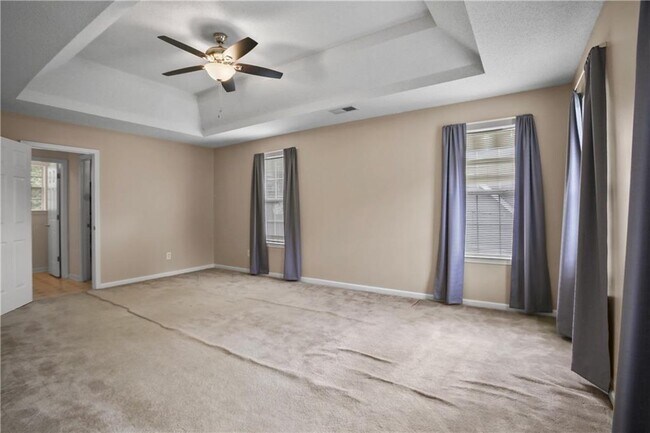 Building Photo - 2224 Eagles Nest Cir
