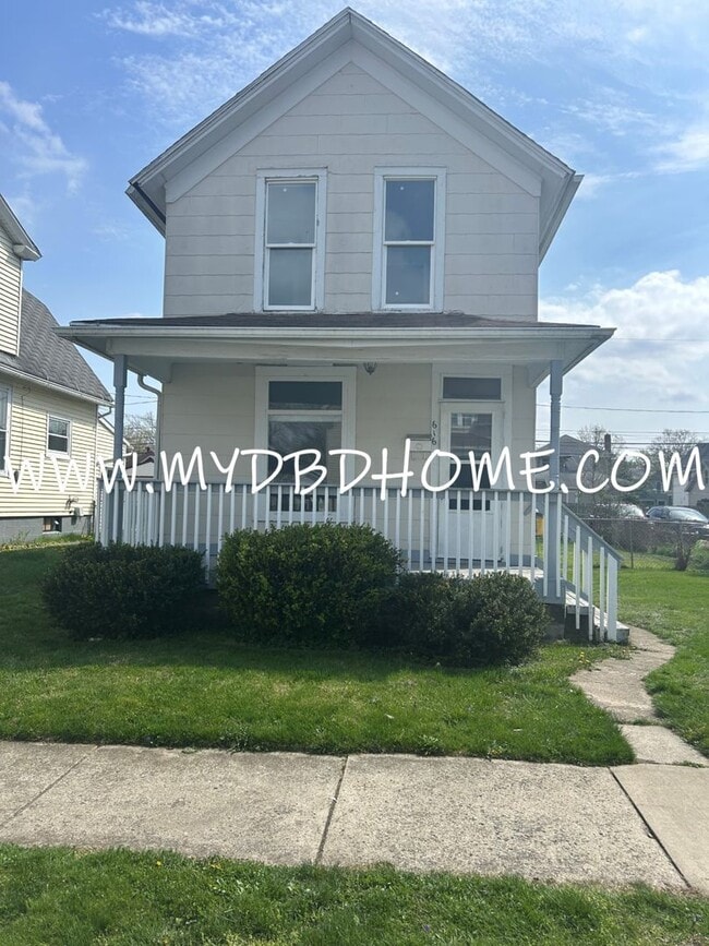 Building Photo - 616 Anderson Ave