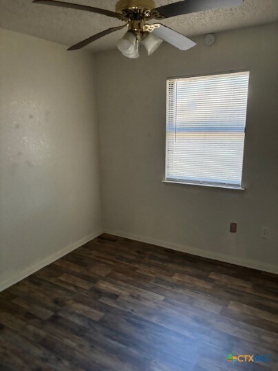 Building Photo - 1702 Sagebrush Dr
