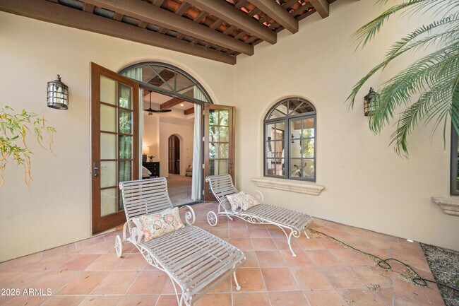 Building Photo - 9290 E Thompson Peak Pkwy