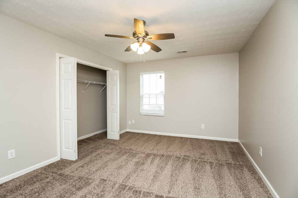 Building Photo - 420 Cathedral Dr