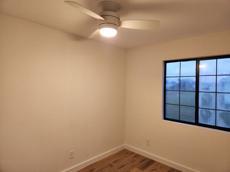 Building Photo - Cozy 3BR 1BA House Near Buckingham Area RECENTLY REDUCED!