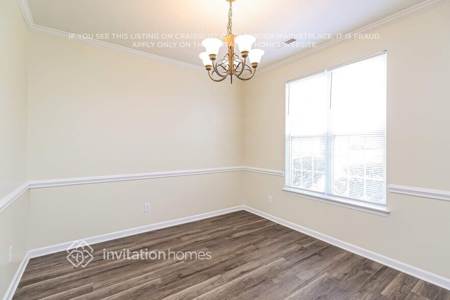 Building Photo - 4701 Sandtyn Dr