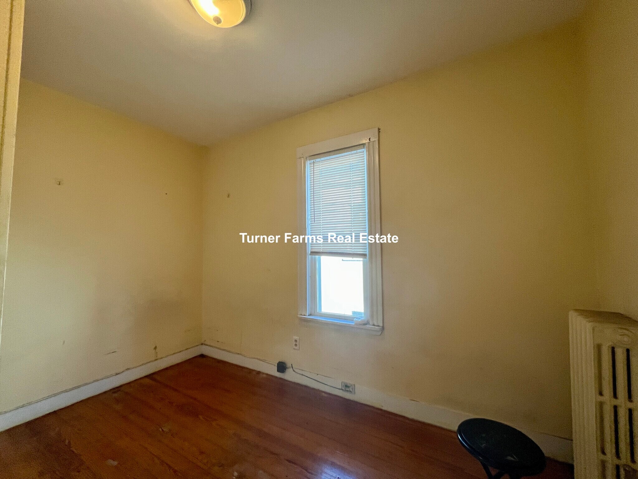 Building Photo - 49 Beech Glen St