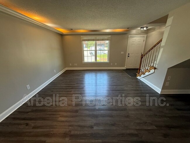 Building Photo - 1735 Blakewood Ct