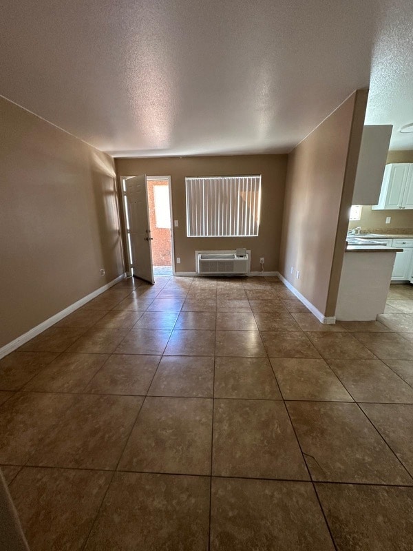 Building Photo - Casa Bonita Apartments