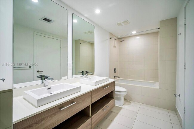 Building Photo - 1300 S Miami Ave