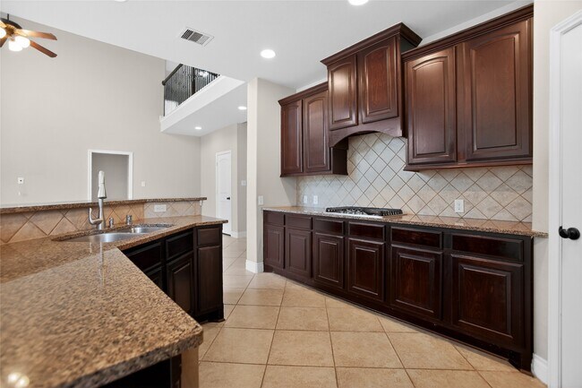 Building Photo - 6535 Arroyo Springs Ln