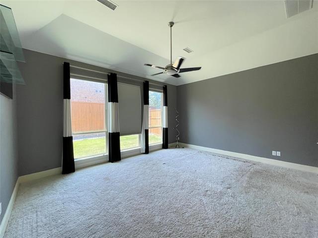 Building Photo - 415 Sleepy Creek Dr