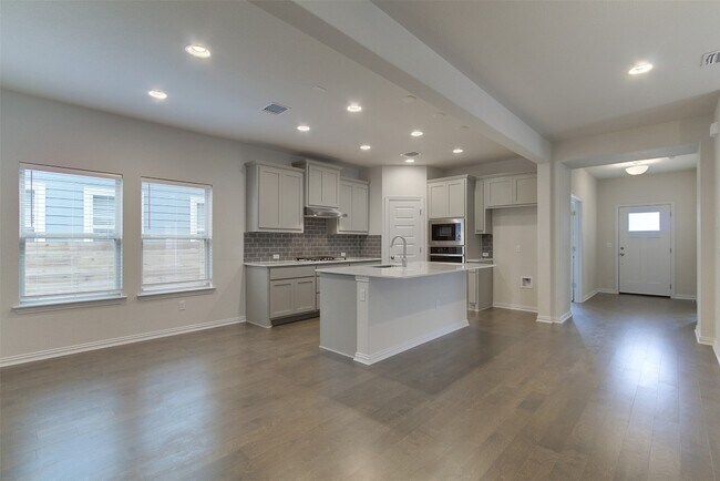 Building Photo - 8729 Belknap Rd.