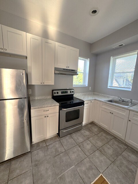 Building Photo - 2101 Chelsea Terrace