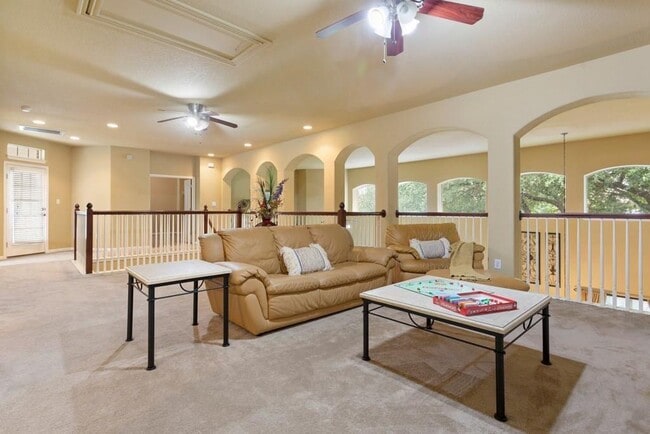 Building Photo - 1442 River Forest Dr