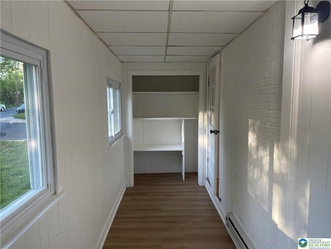 Building Photo - 1342 3rd St