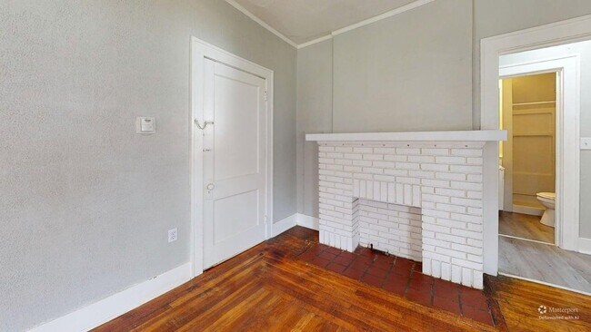 Building Photo - 236 Watson St