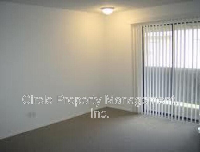 Building Photo - 4027 Hunters Ridge Dr SW