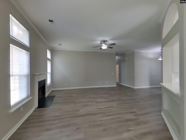 Building Photo - 409 Baneberry Ln