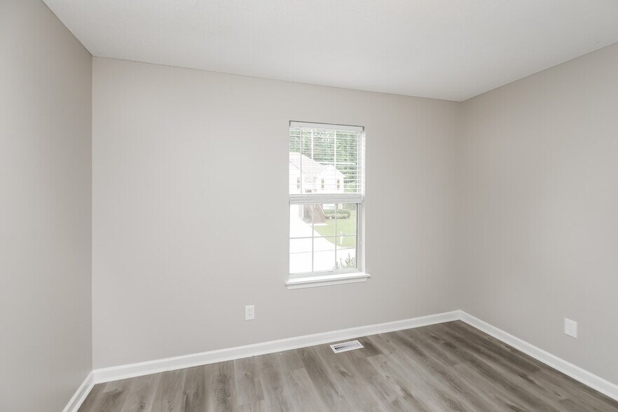 Building Photo - 4097 Sweetsprings Terrace SW