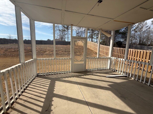 Building Photo - 479 Sebastian Dr