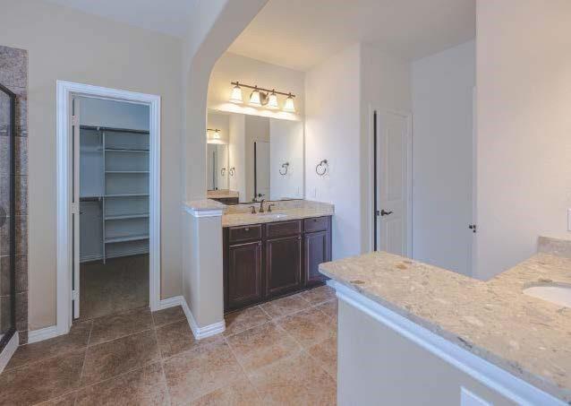 Building Photo - 12959 Early Wood Dr