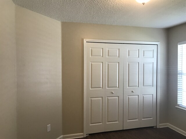 Building Photo - 9565 Staples Mill Dr