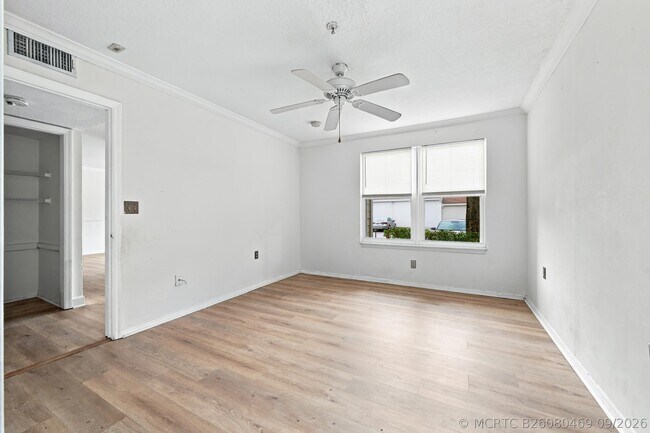 Building Photo - 2303 N Congress Ave
