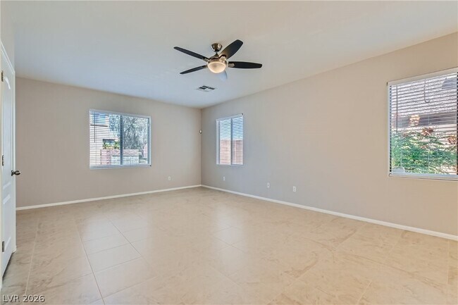Building Photo - 665 Calamus Palm Pl