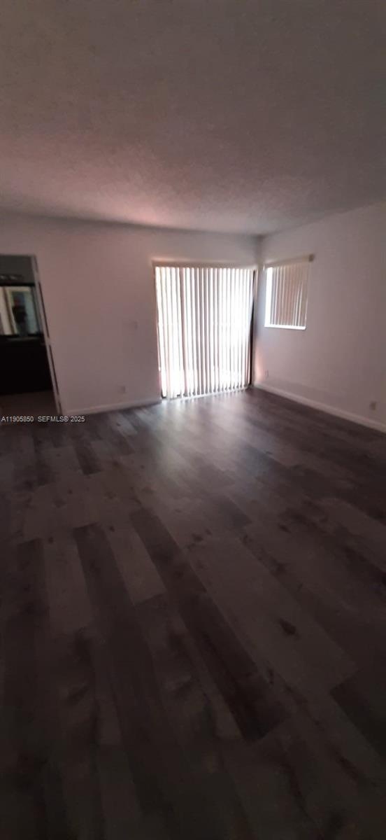 Building Photo - 9912 SW 147th Pl