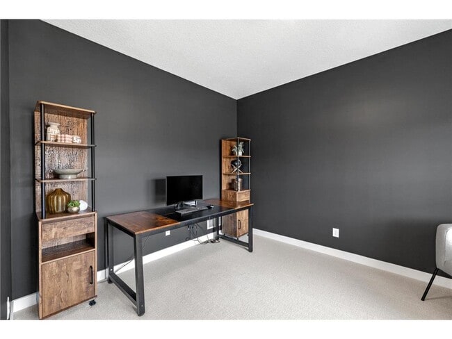 Building Photo - 17949 Hidden Creek Trl