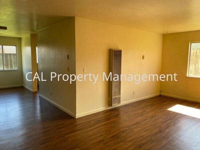 Building Photo - Cozy 1-Bedroom Apartment in the Heart of King City, CA