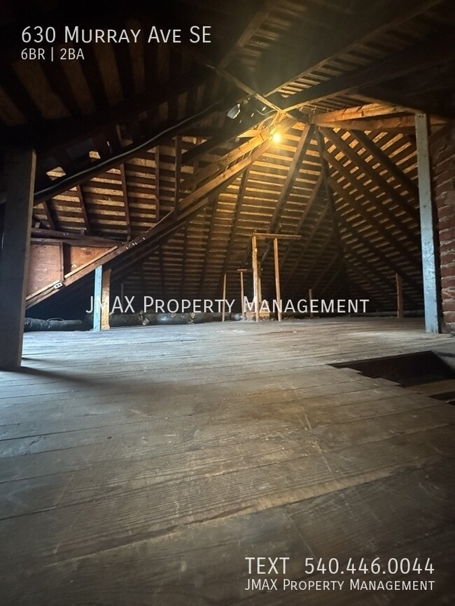 Building Photo - 630 Murray Ave SE