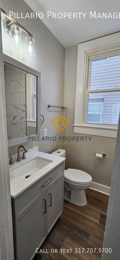 Building Photo - 1124 S Reisner-