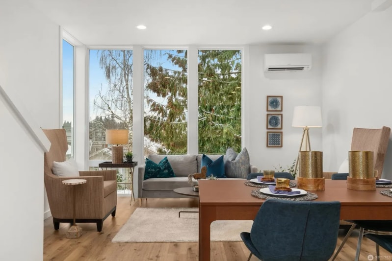 Building Photo - 9429B 18th Ave SW