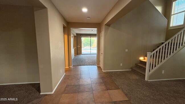 Building Photo - 15165 N 143rd Ave