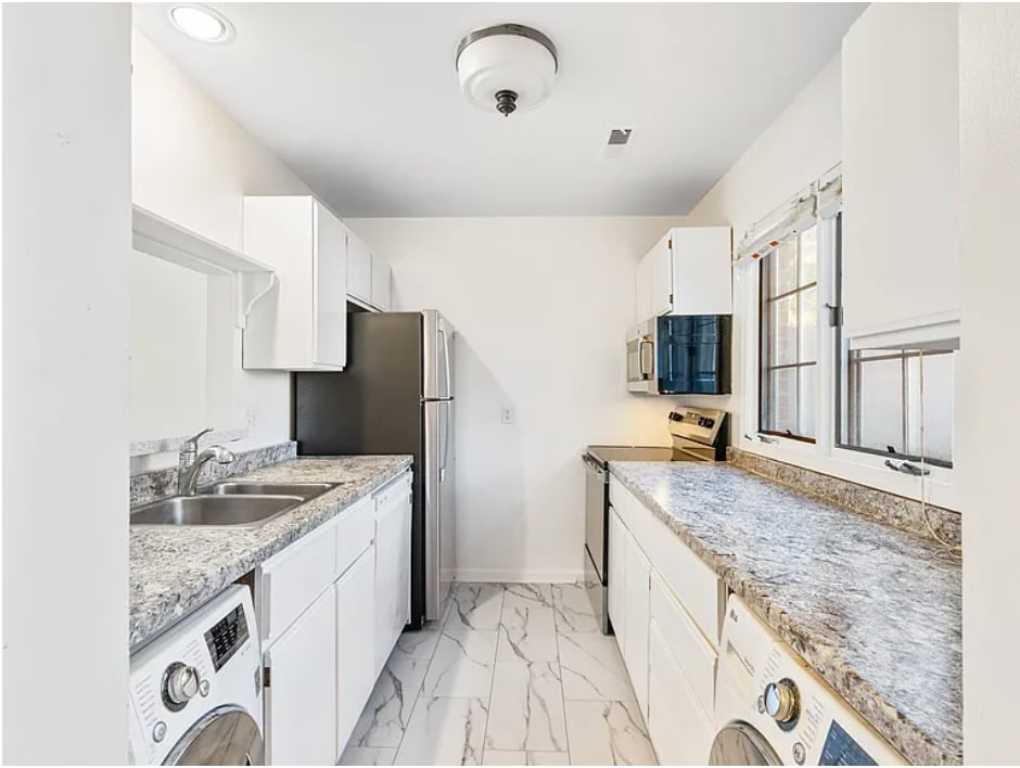 Building Photo - 1586 Garden Ct