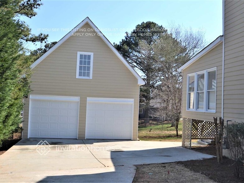 Building Photo - 1250 Webb Gin House Rd