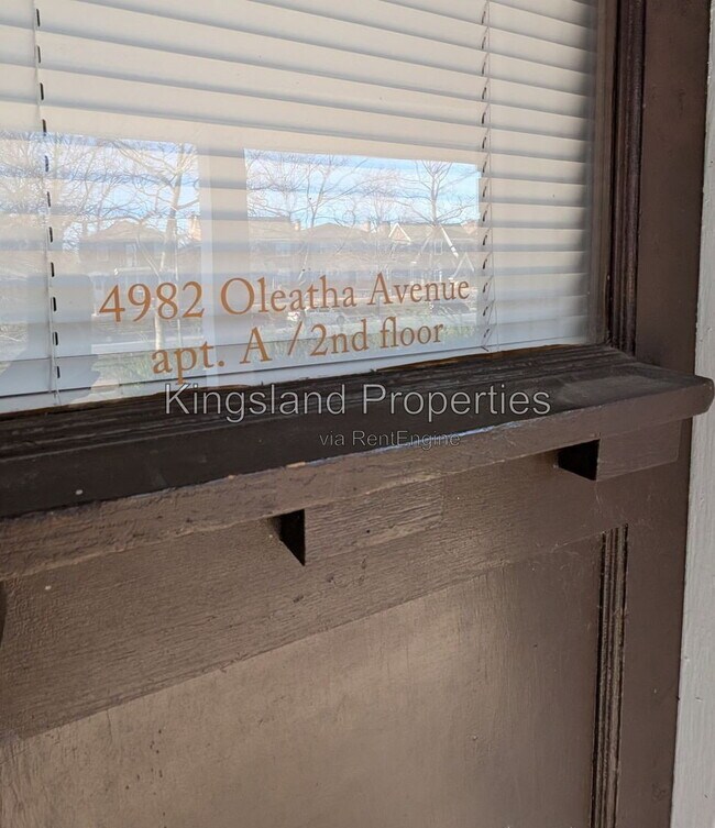 Building Photo - 4982 Oleatha Ave