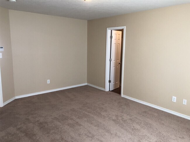 Building Photo - 16115 Speyburn Ct