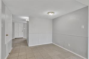 Building Photo - 6305 Monahans Ct