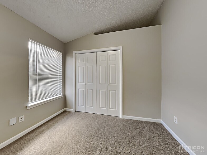 Building Photo - 3146 Boynton Dr