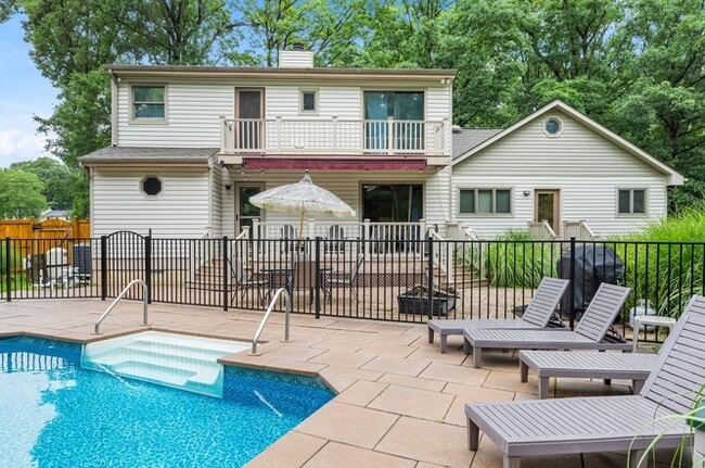 Primary Photo - Beautiful Fully Loaded Home Ready to Rent!!!!