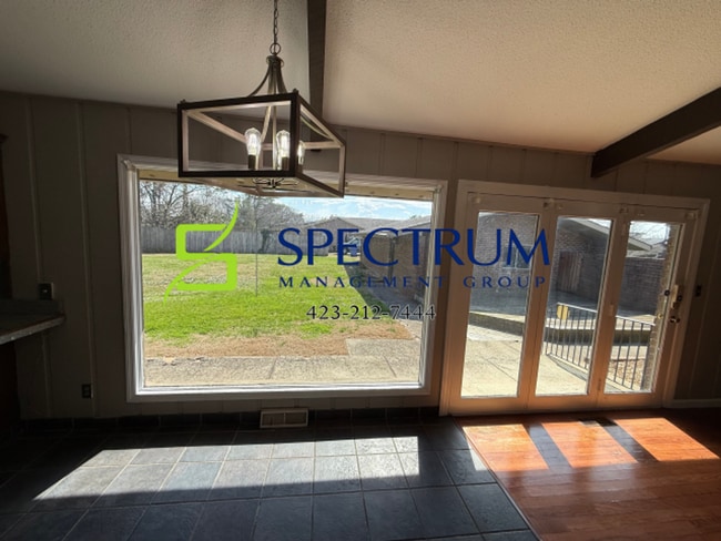 Building Photo - 828 Andy St