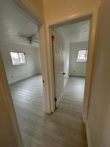 Building Photo - 1227 W Marshall St
