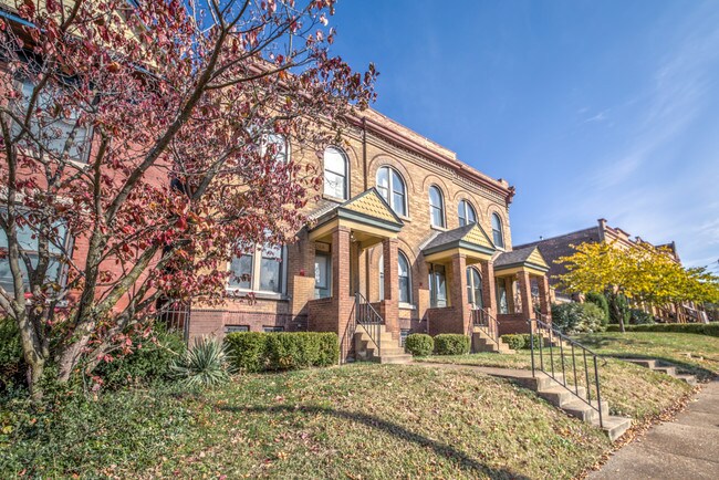 Building Photo - 3625 McRee Ave