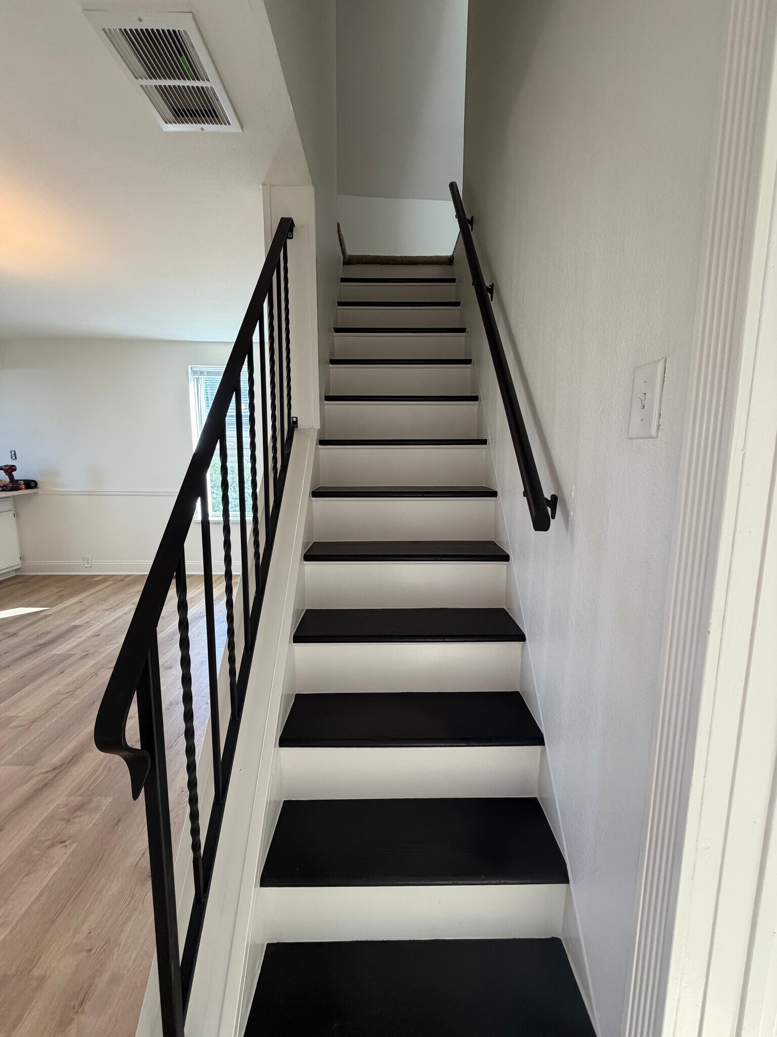 Building Photo - 456 Michigan Ave