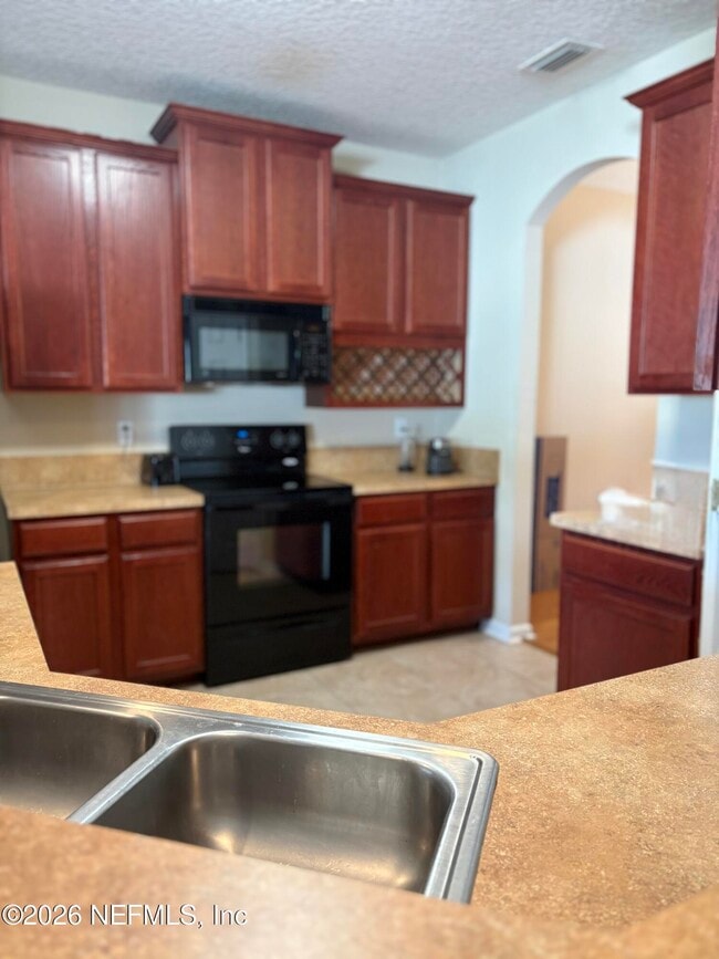 Building Photo - 9309 Prosperity Lake Dr