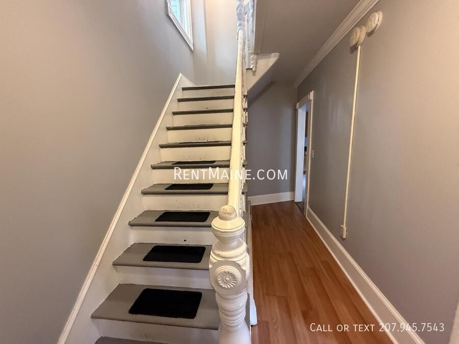 Building Photo - 23 Dillingham St