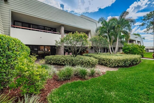 Building Photo - 36750 US Hwy 19 N