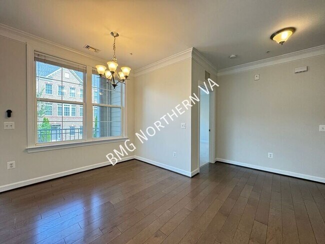 Building Photo - 13740 Endeavour Dr